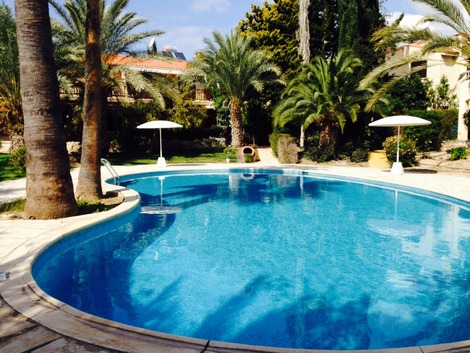 paphos apartment