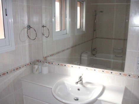 Paphos Apartment - To Rent