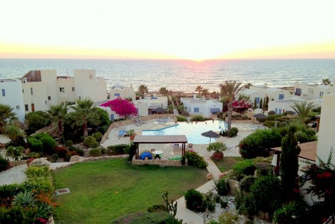 paphos apartments