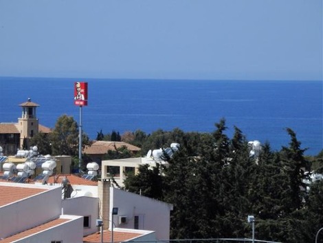paphos apartment