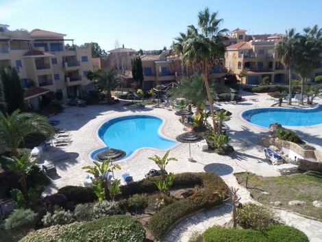 paphos apartment